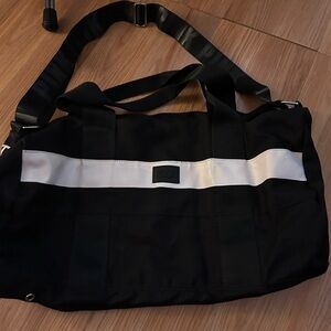 Victoria's Secret Black and White Crossbody Duffy weekender Bag
